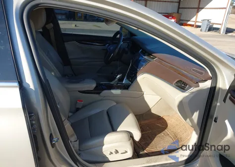 2013 Cadillac Xts Luxury z USA, uszkodzony, nr VIN 2G61P5S35D9183172